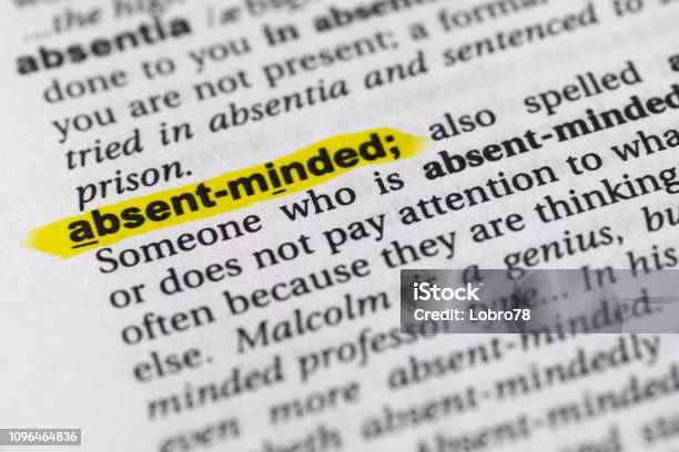 ¿Cómo se dice distraído?