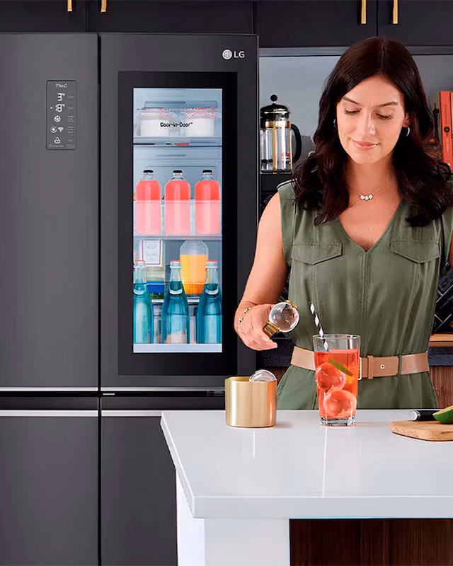 ¿Cuáles son los electrodomésticos esenciales para una cocina?